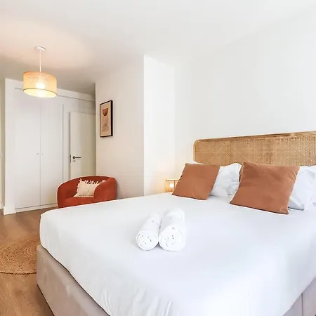 Apartment Principe Real Stylish Modern With Ac