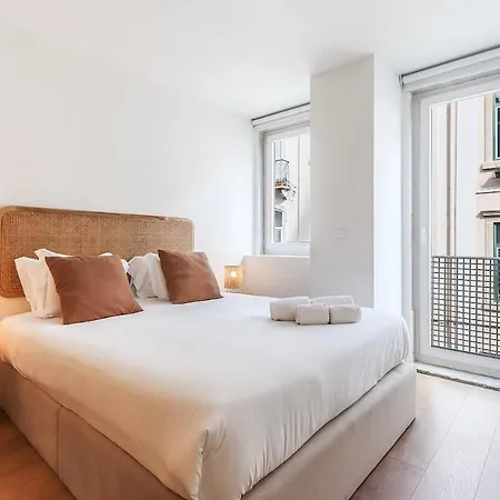 Appartement Principe Real Stylish Modern With Ac Lissabon