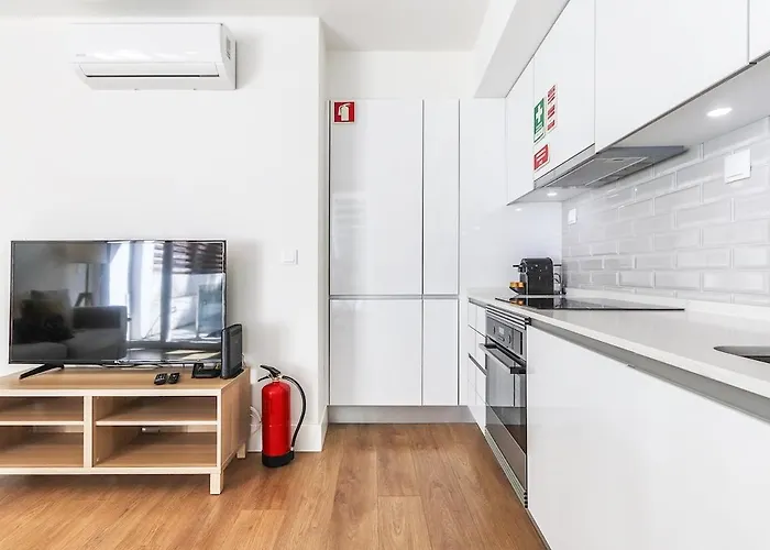 Principe Real Stylish Modern With Ac